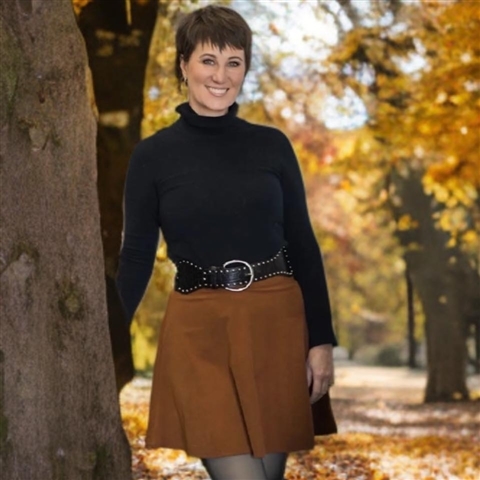 Candace Martin